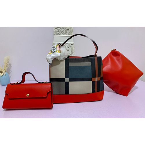 WOMEN'S LUXURY 3 PIECE HAND BAG WITH SHOULDER LOCK - deluxe.com.ng