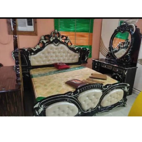 QUALITY DESIGNED BED, DRESSING TABLE & 2 SIDE DRESSING- AVAILABLE (OPIN) QUALITY DESIGNED BED, DRESSING TABLE & 2 SIDE DRESSING- AVAILABLE (OPIN) - deluxe.com.ng