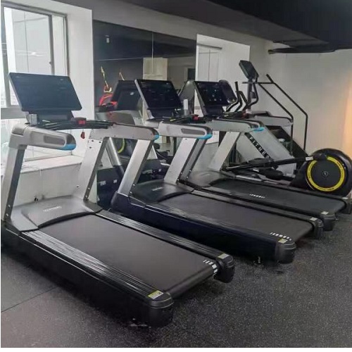 MBH FITNESS DL800 Commercial Treadmill - deluxe.com.ng