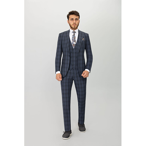 HIGH QUALITY MEN'S SUIT 260 (AVAILABLE IN ALL SIZE) - Deluxe.com.ng