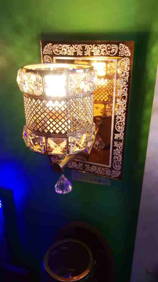 CRYSTAL STANDING QUALITY LAMP LIGHT- FOR INDOOR USE (LIPLA) - deluxe.com.ng