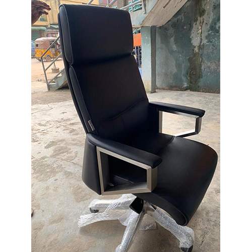 Deluxe Executive Office Swivel chair - deluxe.com.ng