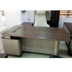 QUALITY DESIGNED 2.2 METER BROWN & CREAM OFFICE TABLE WITH EXTENSION - AVAILABLE (ARIN)