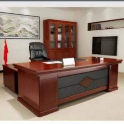 BROWN & CREAM OFFICE TABLE WITH EXTENSION (OFU)