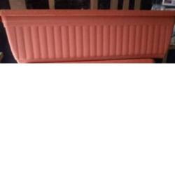 DARK ORANGE RECTANGULAR FLOWER POTS WITH VERTICAL LINES (PEGLO) - DELUXE.COM.NG