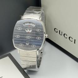 GUCCI EXQUISITE SILVER METAL STRAP WRISTWATCH WITH DIGITAL DESIGN