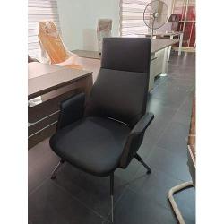  Executive Office Swivel chair - deluxe.com.ng 