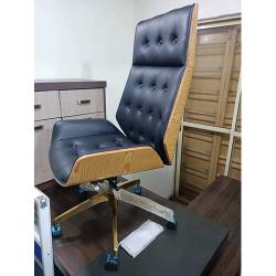 Deluxe Executive Office Swivel chair - deluxe.com.ng