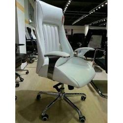 Deluxe Executive Office Swivel chair - deluxe.com.ng