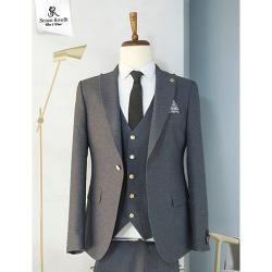 LUXURY 3 PIECE MEN SUIT'S(AVAILABLE IN ALL SIZES) 047 