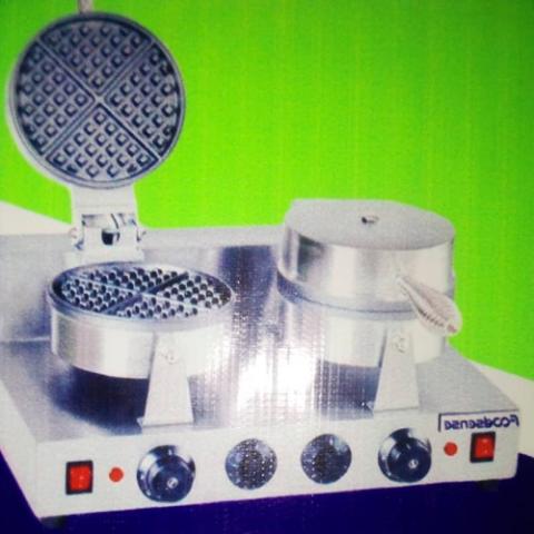 WAFFLE MAKER 1 PLATES (LZ) - Deluxe.com.ng